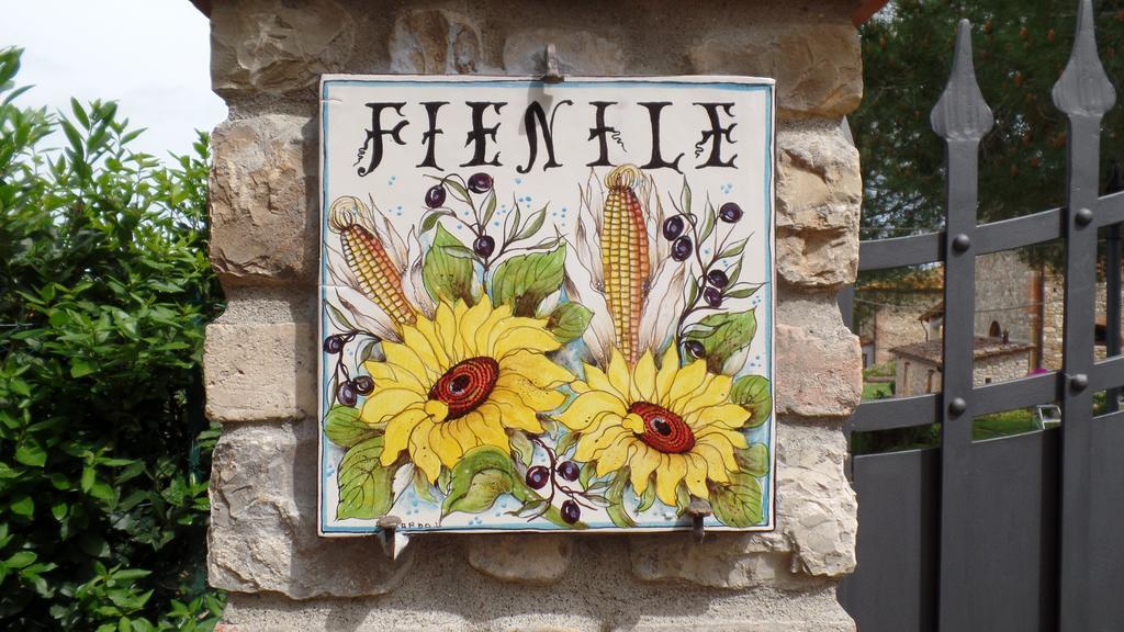 Il Fienile Holiday Home Le Fornacette Exterior photo