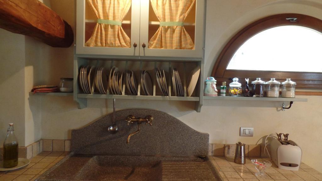 Il Fienile Holiday Home Le Fornacette Exterior photo